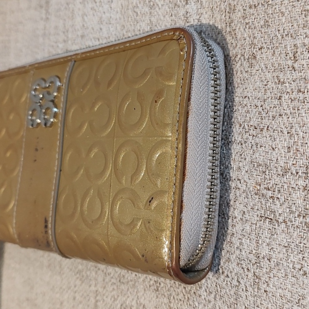 Coach Gold Patent Leather Wallet•Used•Color Transfer•Zippy Wallet - Picture 5 of 9